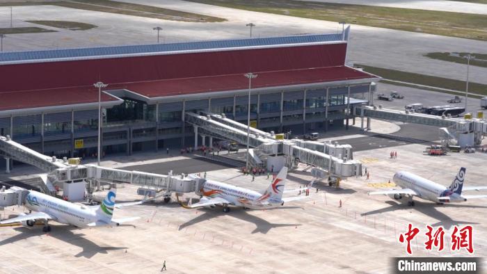 图为柬埔寨暹粒吴哥国际机场(SAI)试飞成功