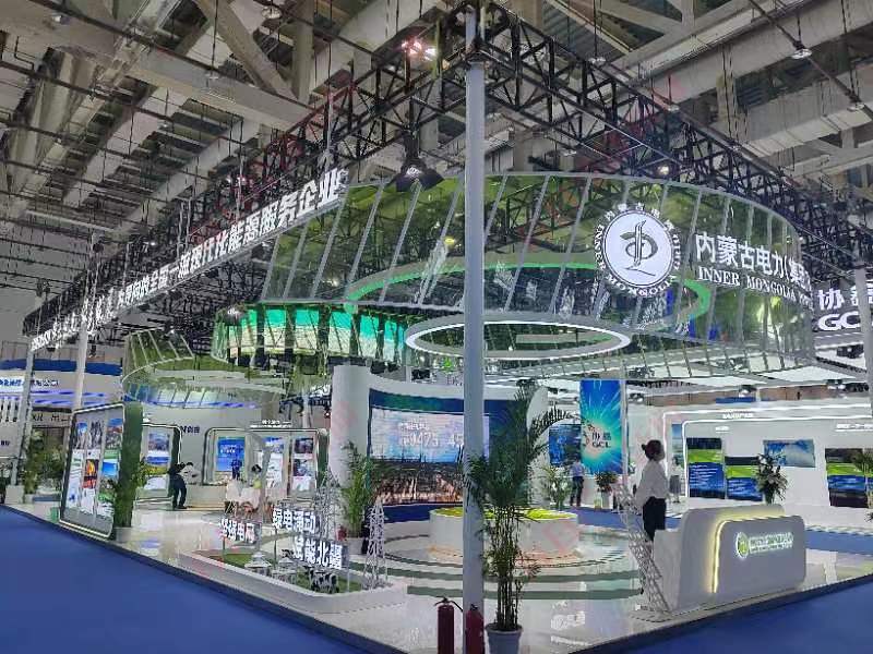 大会上企业的展示区域 大会上企业的展示区域