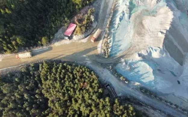 松溪村的板岩矿