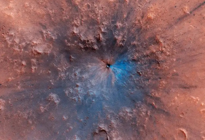 火星上的一个撞击坑