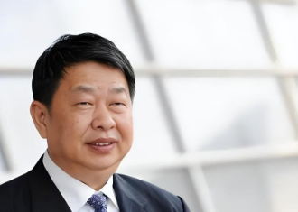 陈景河在2025矿业大会主题论坛发表演讲