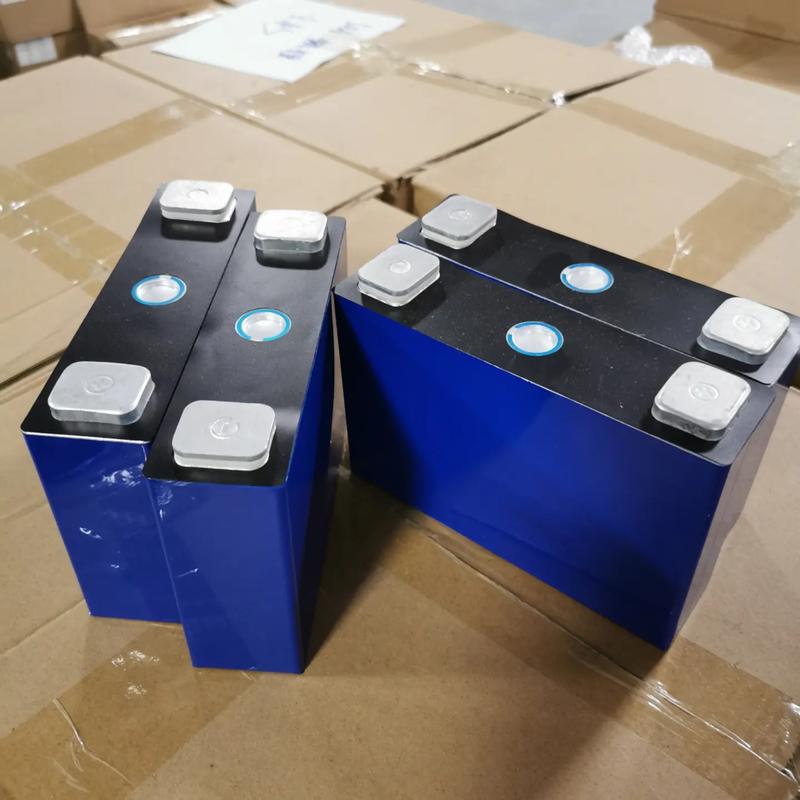 磷酸铁锂电池“走向全球”