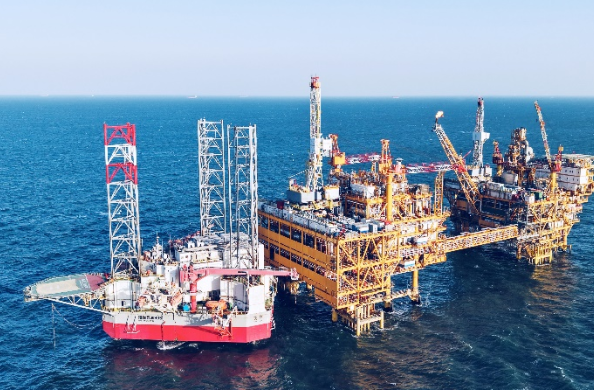 受贿数额特别巨大，中国海油原副总经理袁光宇被提起公诉