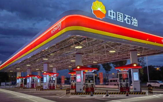 石油市场供过于求态势未变