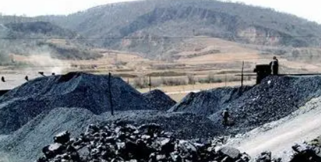 2025年山西原煤总产量超13亿吨