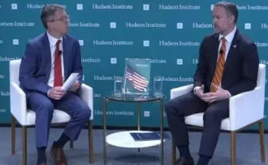 美贸易代表尴尬一笑：访华时不谈稀土就好了